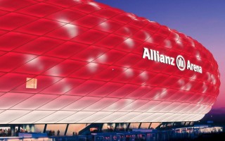 海星体育官网_猛龙客场鏖战加时险胜开拓者，2025年NBA常规赛再添经典对决