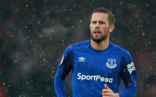 海星体育平台_贴脸开大！童言无忌直问普尔，追梦拳击之痛何感？